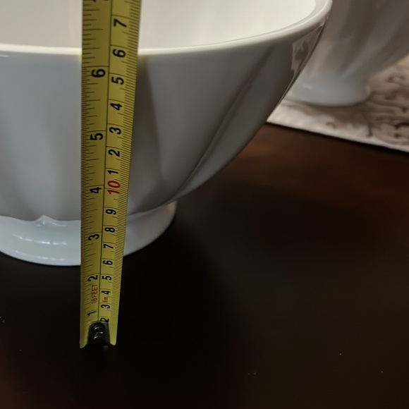 Extra Large Serving Bowl in white - Picture 14 of 16